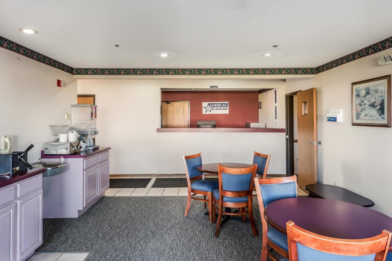 Americas Best Value Inn-Wenona Exteriér fotografie