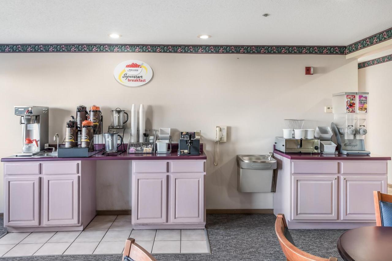 Americas Best Value Inn-Wenona Exteriér fotografie