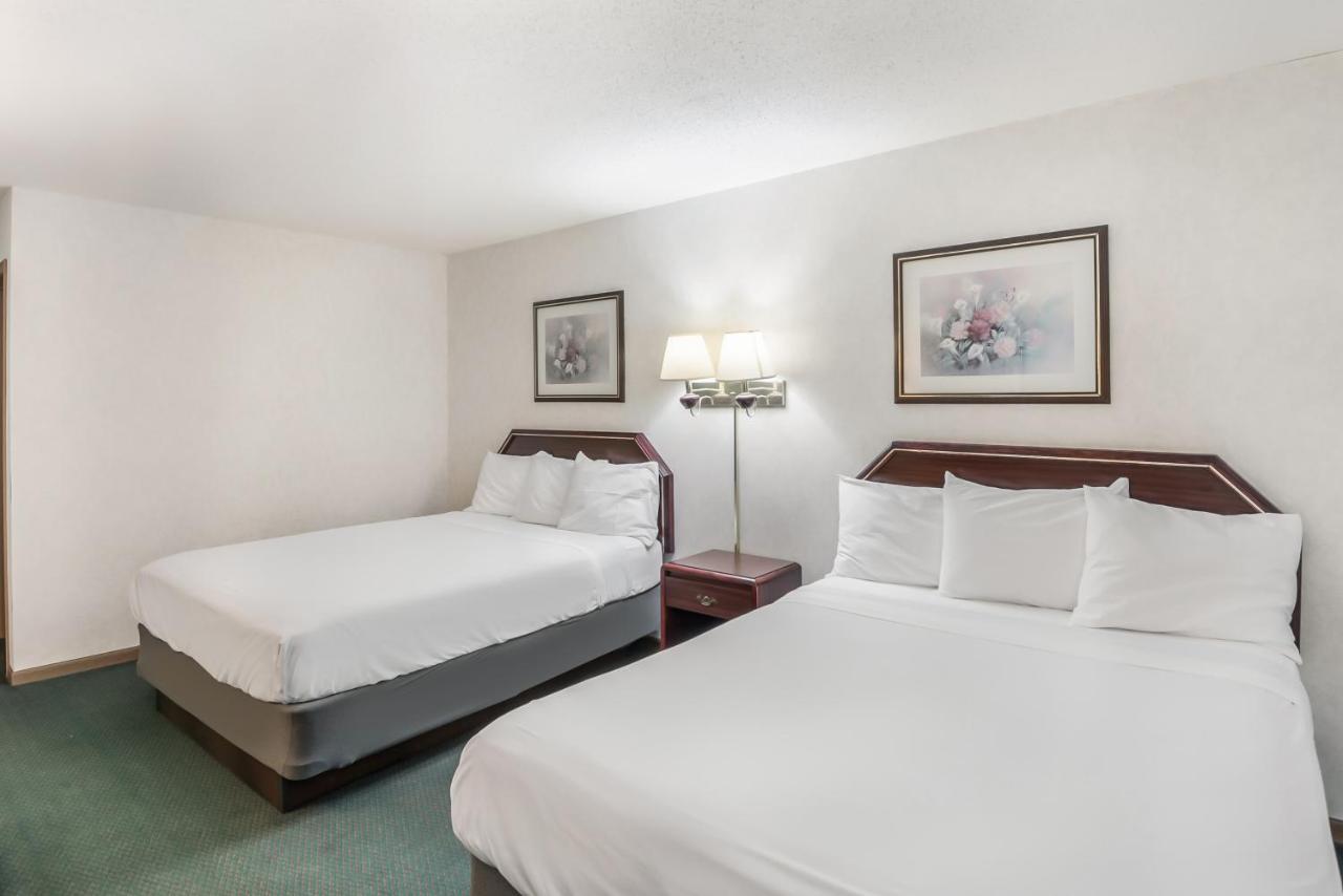 Americas Best Value Inn-Wenona Exteriér fotografie