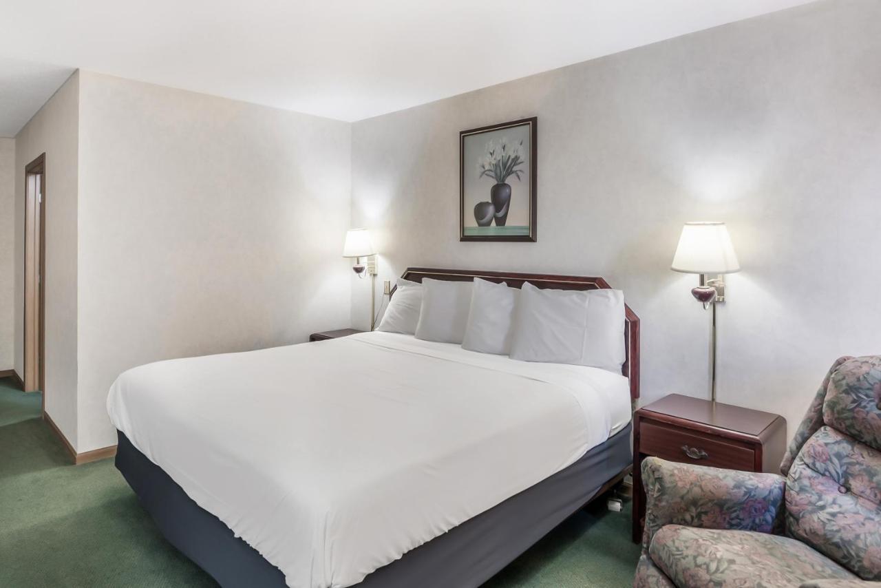 Americas Best Value Inn-Wenona Exteriér fotografie