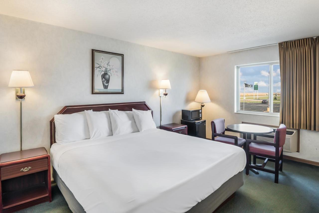 Americas Best Value Inn-Wenona Exteriér fotografie