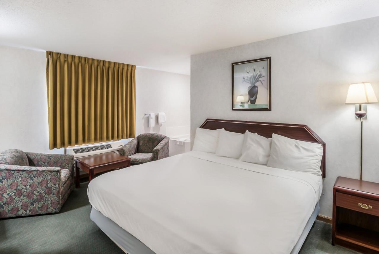 Americas Best Value Inn-Wenona Exteriér fotografie