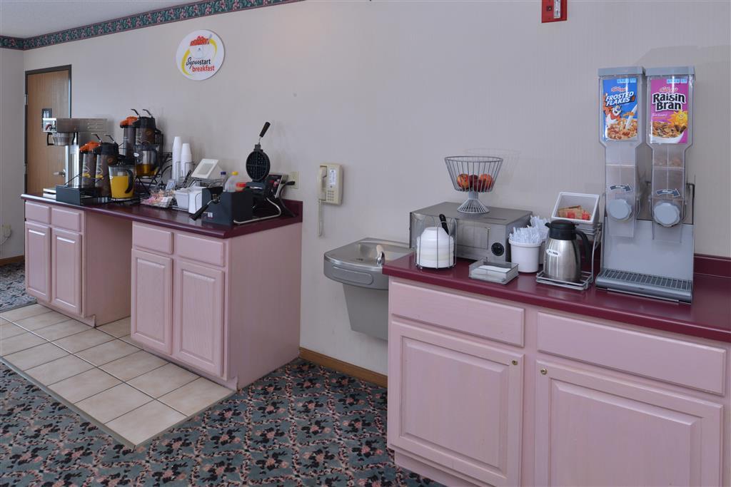 Americas Best Value Inn-Wenona Restaurace fotografie