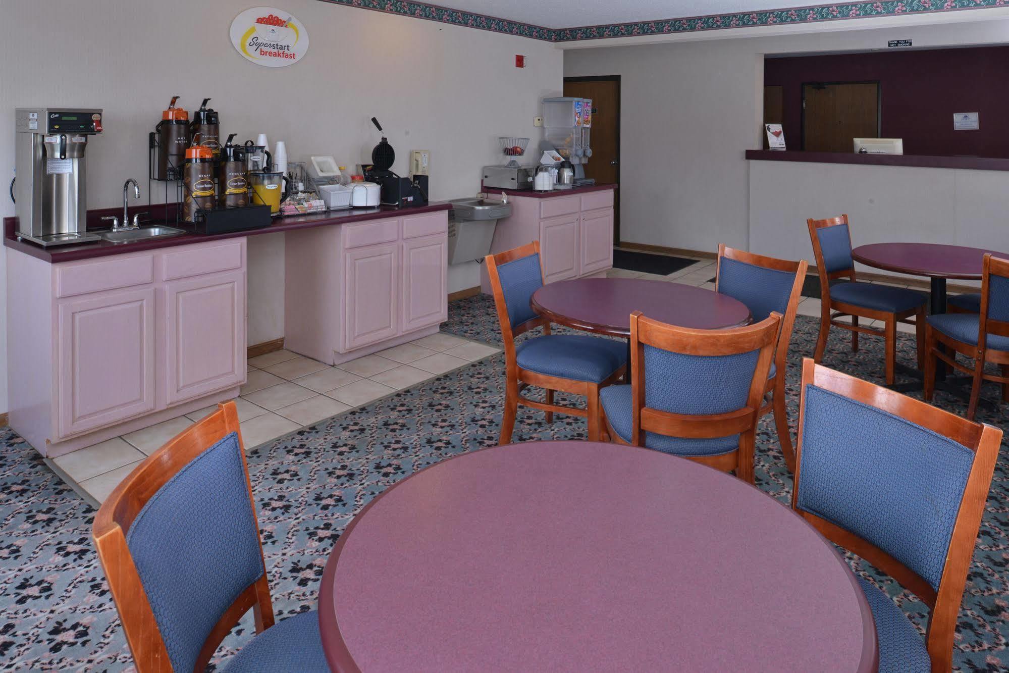 Americas Best Value Inn-Wenona Exteriér fotografie