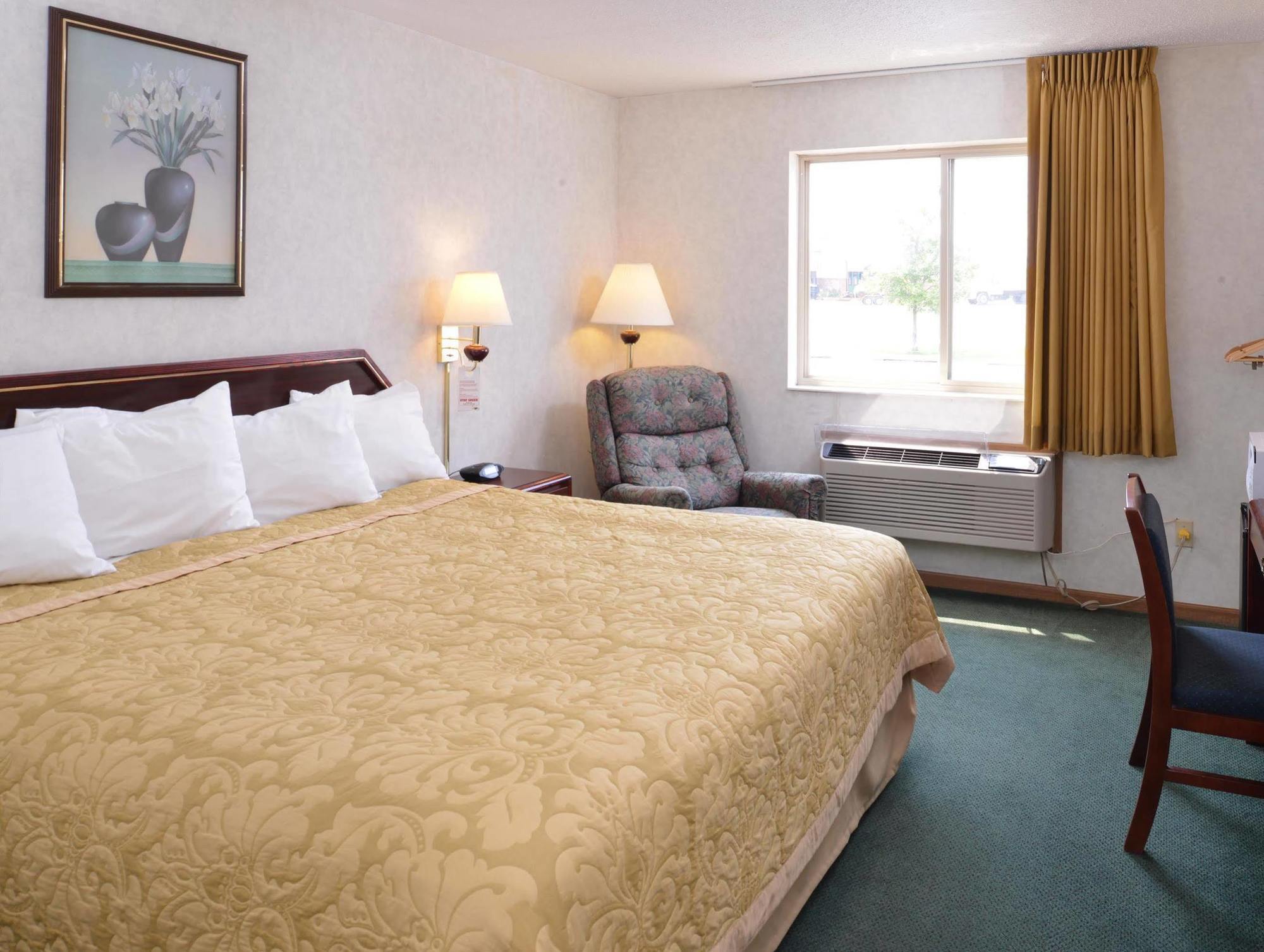 Americas Best Value Inn-Wenona Exteriér fotografie